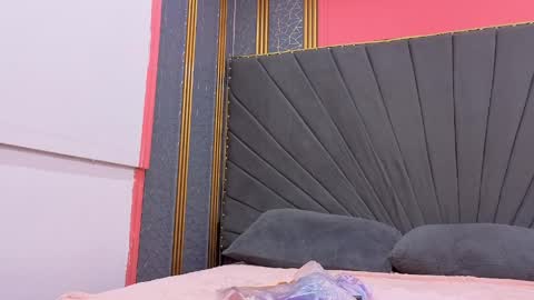 Cloe online show from April 6, 2026, 2:07 pm