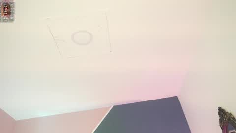 Cloe  online show from September 19, 2025, 1:29 am