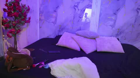 cloe_meliodas_couplex online show from April 30, 2026, 1:28 pm
