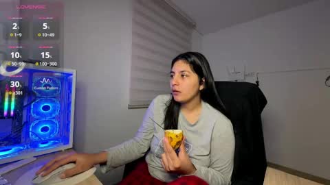 Snapshot of cloe_small08 chatting on April 24, 2026, 4:26 am cloe small online show from April 24, 2026, 4:26 am