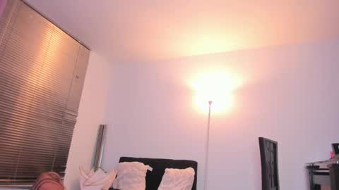 Cloe Katz online show from October 23, 2025, 6:13 am