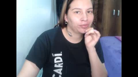 Snapshot of cloepregnant25 chatting on February 17, 2026, 3:19 pm cloepregnant25 online show from February 17, 2026, 3:19 pm