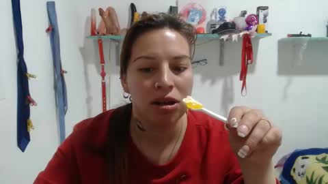 cloepussy online show from September 12, 2025, 5:24 pm