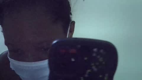 Ella online show from April 9, 2026, 8:03 pm