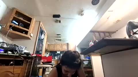 Snapshot of cloudybxtch69 chatting on February 10, 2026, 1:21 am cloudybxtch69 online show from February 10, 2026, 1:21 am