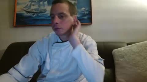 clouplefun online show from January 14, 2026, 7:14 am