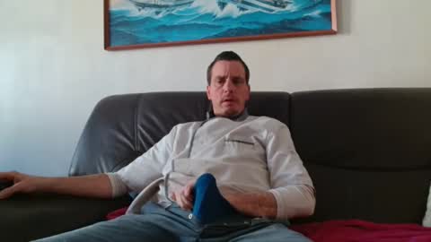 Snapshot of clouplefun chatting on February 7, 2026, 1:37 pm clouplefun online show from February 7, 2026, 1:37 pm