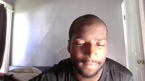 Snapshot of clouvo chatting on October 31, 2025, 7:04 pm clouvo online show from October 31, 2025, 7:04 pm