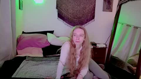 Clover online show from April 1, 2026, 10:27 am