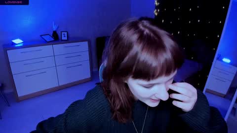  Clover  follow me  online show from December 14, 2024, 2:42 pm