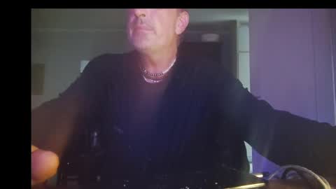 Snapshot of clubkes chatting on February 21, 2025, 4:16 pm clubkes online show from February 21, 2025, 4:16 pm