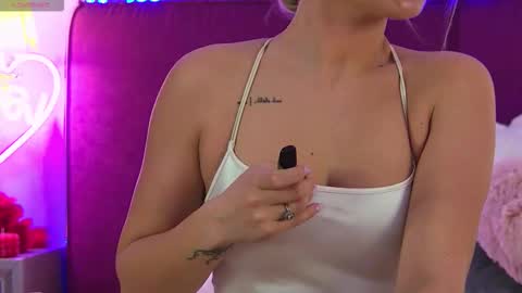 Marina online show from February 21, 2026, 9:38 pm