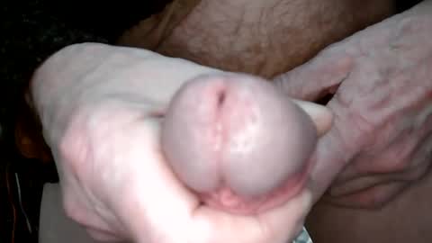 Snapshot of clystron chatting on January 14, 2025, 12:33 am clystron online show from January 14, 2025, 12:33 am