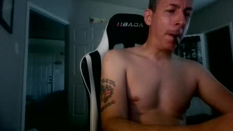 Snapshot of cmypenis chatting on June 28, 2026, 12:27 am Master Bates online show from June 28, 2026, 12:27 am