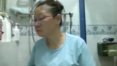 Snapshot of cocacola1668 chatting on September 19, 2025, 6:41 pm Cocacola1668 online show from September 19, 2025, 6:41 pm