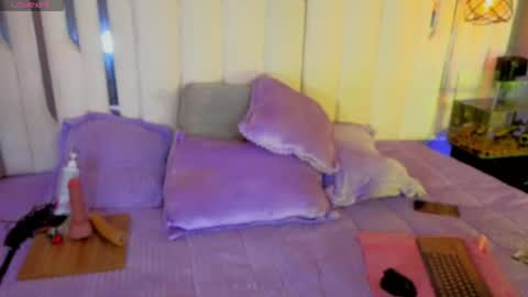 Valerie  nenitasexy online show from July 21, 2026, 4:26 am