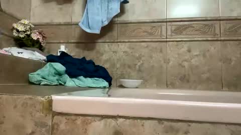 Snapshot of cockdoc4444 chatting on October 22, 2025, 6:57 am cockdoc4444 online show from October 22, 2025, 6:57 am