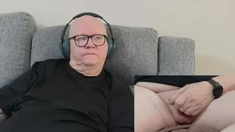 Charlie. online show from November 5, 2025, 11:54 am