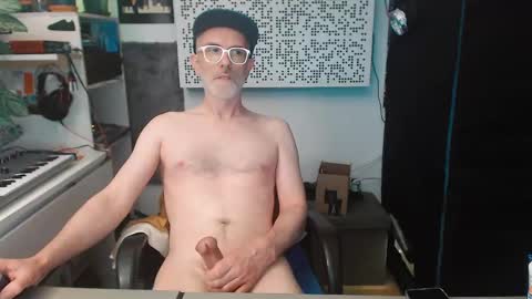 Snapshot of cockrok chatting on December 17, 2024, 10:34 am cockrok online show from December 17, 2024, 10:34 am