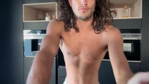 Snapshot of coconanacam chatting on April 6, 2026, 7:20 am Coco - Wish List online show from April 6, 2026, 7:20 am