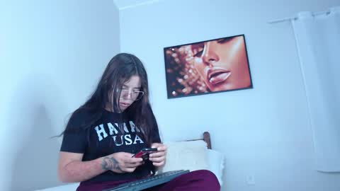 coconutt_oil online show from February 12, 2026, 9:48 am