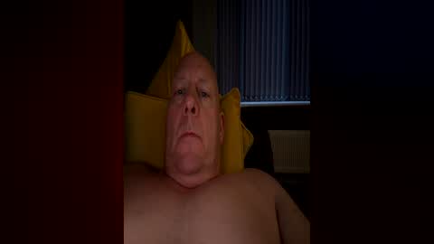 Snapshot of col4nows chatting on June 13, 2026, 8:51 pm col4nows online show from June 13, 2026, 8:51 pm