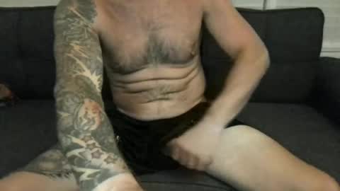 coldbeer42069 online show from June 25, 2026, 1:05 am
