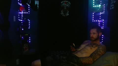 colevan2390 online show from December 20, 2025, 3:24 am