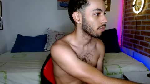 Snapshot of colinlatinbrown chatting on February 6, 2025, 11:32 am IG  online show from February 6, 2025, 11:32 am