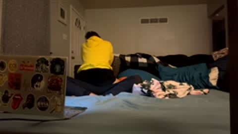 college_packing_8 online show from November 26, 2025, 4:24 am