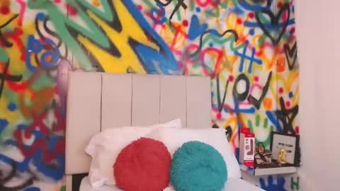 valentina online show from March 11, 2026, 2:12 pm