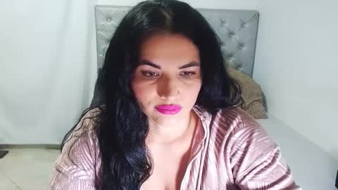 Snapshot of colombi4spice chatting on September 25, 2025, 4:00 pm viviana online show from September 25, 2025, 4:00 pm