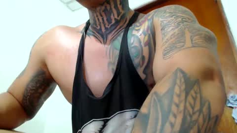 Snapshot of colombian_monster_cock chatting on January 30, 2025, 3:22 am camilo online show from January 30, 2025, 3:22 am