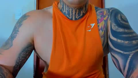 Snapshot of colombian_monster_cock chatting on October 18, 2025, 6:05 am camilo online show from October 18, 2025, 6:05 am