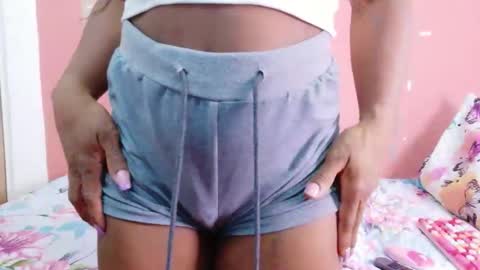 Lauren online show from October 30, 2025, 8:20 pm