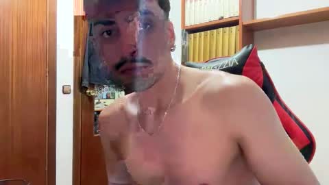 Snapshot of colombianlelixir chatting on May 4, 2026, 9:44 pm scorpioblackice online show from May 4, 2026, 9:44 pm
