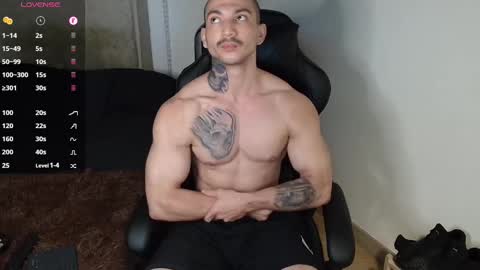 Snapshot of colombianmuscle8 chatting on February 11, 2025, 3:50 am colombianmuscle8 online show from February 11, 2025, 3:50 am