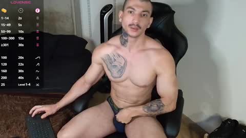 Snapshot of colombianmuscle8 chatting on February 17, 2025, 1:36 am colombianmuscle8 online show from February 17, 2025, 1:36 am