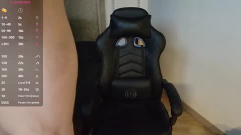 Snapshot of colombianmuscle8 chatting on September 24, 2025, 3:10 am colombianmuscle8 online show from September 24, 2025, 3:10 am