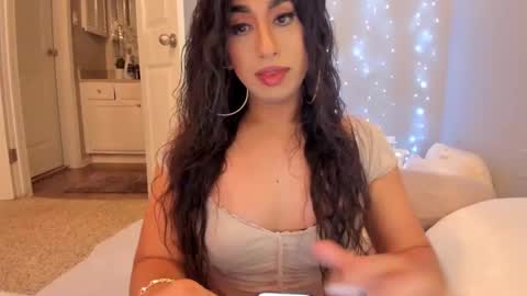 Snapshot of colombiantexas chatting on September 16, 2025, 2:56 am ........ Instagram Lorysexys online show from September 16, 2025, 2:56 am