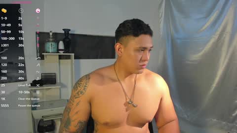 Snapshot of coltonmassif_ chatting on December 12, 2024, 6:57 am coltonmassif_ online show from December 12, 2024, 6:57 am