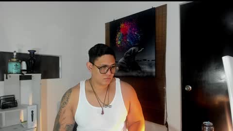 Snapshot of coltonmassif_ chatting on January 25, 2025, 12:05 pm coltonmassif_ online show from January 25, 2025, 12:05 pm