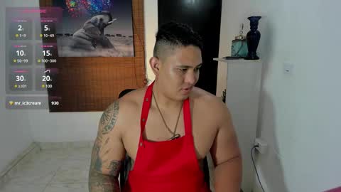 Snapshot of coltonmassif_ chatting on March 12, 2025, 5:57 am coltonmassif_ online show from March 12, 2025, 5:57 am