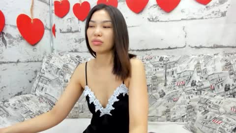 Camilla online show from March 17, 2026, 1:54 am