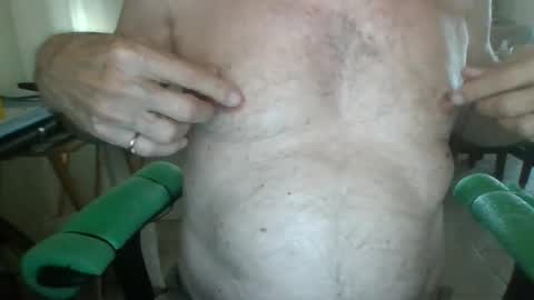 Snapshot of comeonmymouth chatting on September 11, 2025, 3:34 pm comeonmymouth online show from September 11, 2025, 3:34 pm