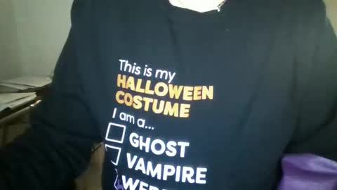 Snapshot of comeonmymouth chatting on November 9, 2025, 2:26 pm comeonmymouth online show from November 9, 2025, 2:26 pm