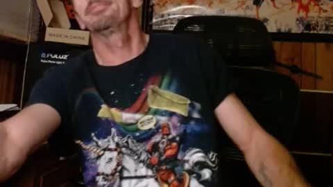 Nelson or ComicKing and sometime Peachy143 online show from March 2, 2025, 11:53 pm