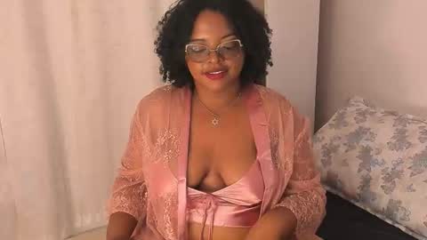 conielaurenth online show from November 14, 2025, 6:56 am