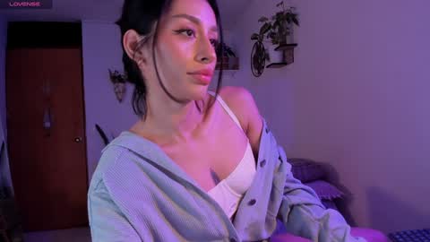 connie    online show from January 7, 2025, 10:32 am