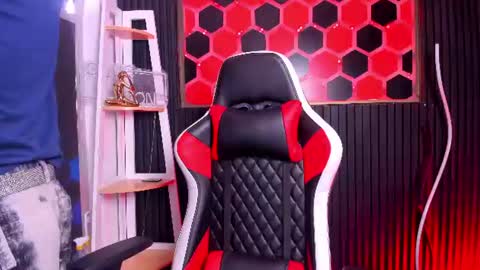 Connor   online show from July 7, 2026, 7:51 pm